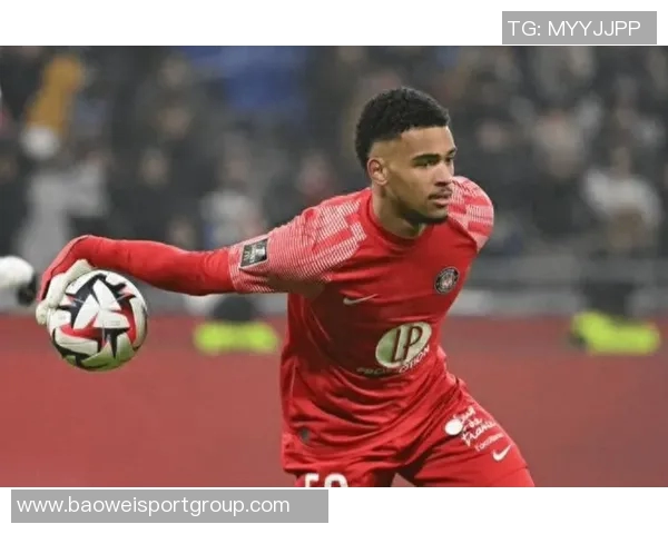 拜仁球探关注克罗地亚19岁右后卫霍达克引发媒体热议