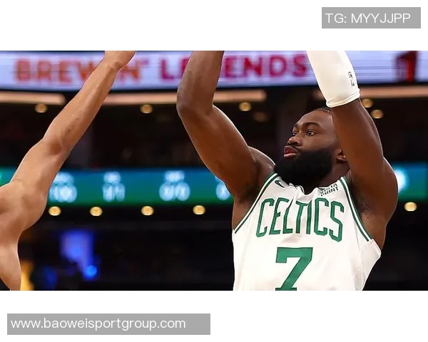 杰伦布朗直言篮球真相不容忽视关键罚球失误引发热议